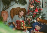 This <a href="https://www.pexels.com/photo/cozy-christmas-celebration-in-ho-chi-minh-city-29455486/">Photo</a> was taken by <a href="https://www.pexels.com/@cknguyen">Theodore Nguyen</a> on Pexels.